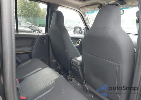 2003 Jeep Liberty Renegade из США, поврежденный, VIN 1J4GL38K33W713449